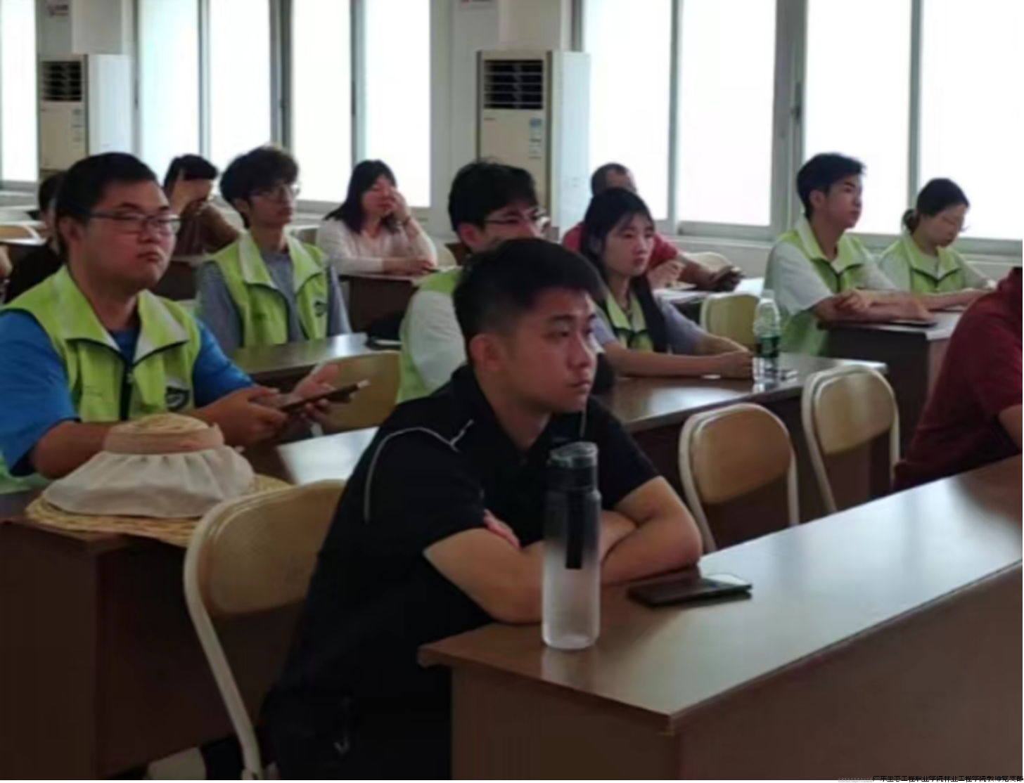 图片3.png 图片3.png