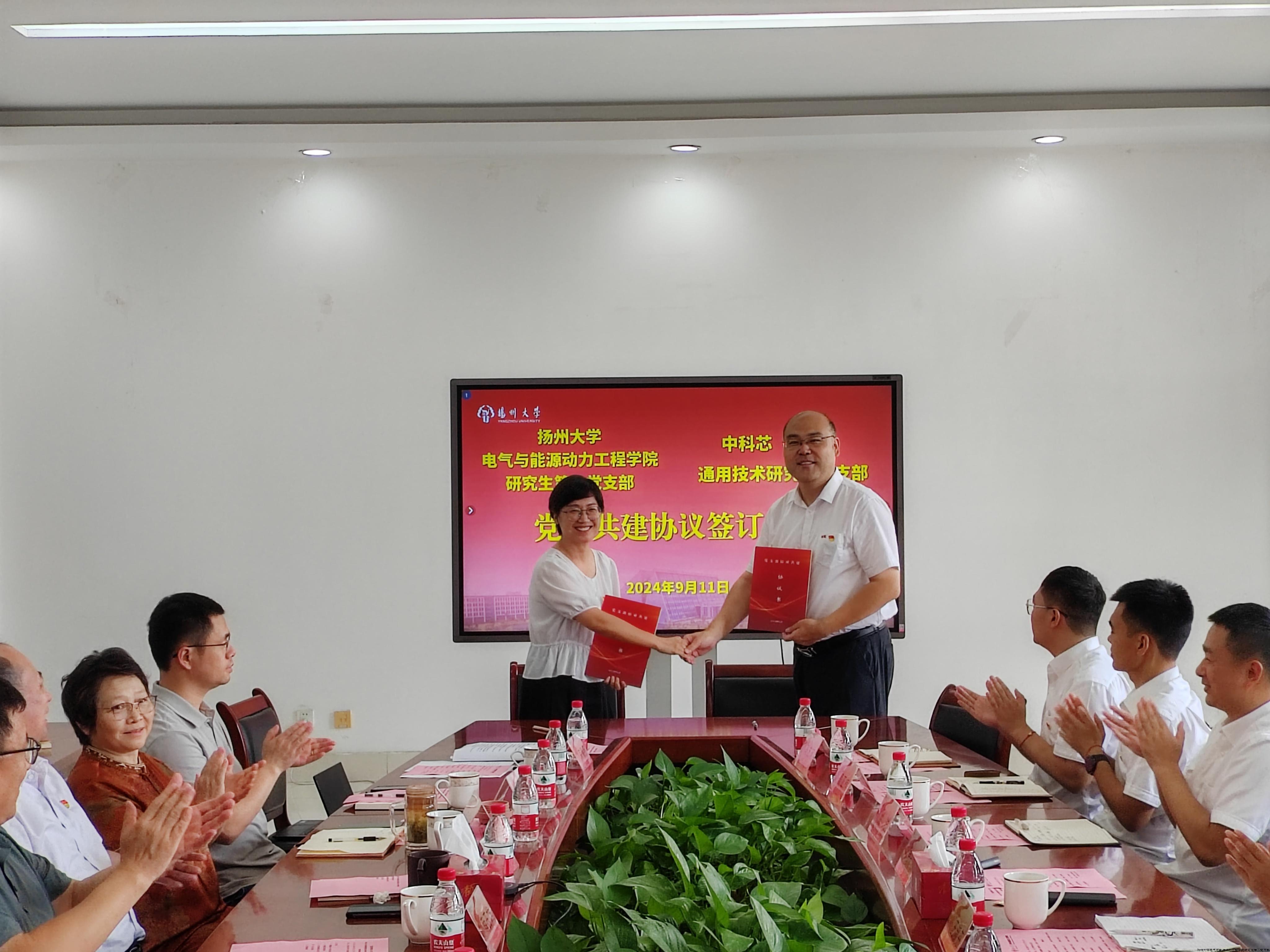 202ec28bbf0f96dd1929f00f7370ae8.jpg 202ec28bbf0f96dd1929f00f7370ae8.jpg