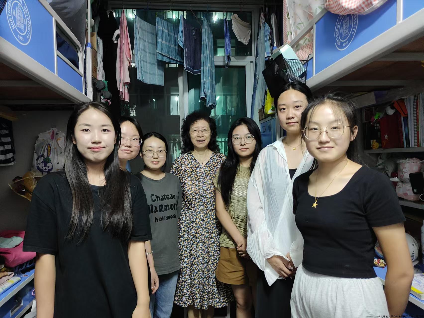 图5 宿舍 吕文澎.jpg