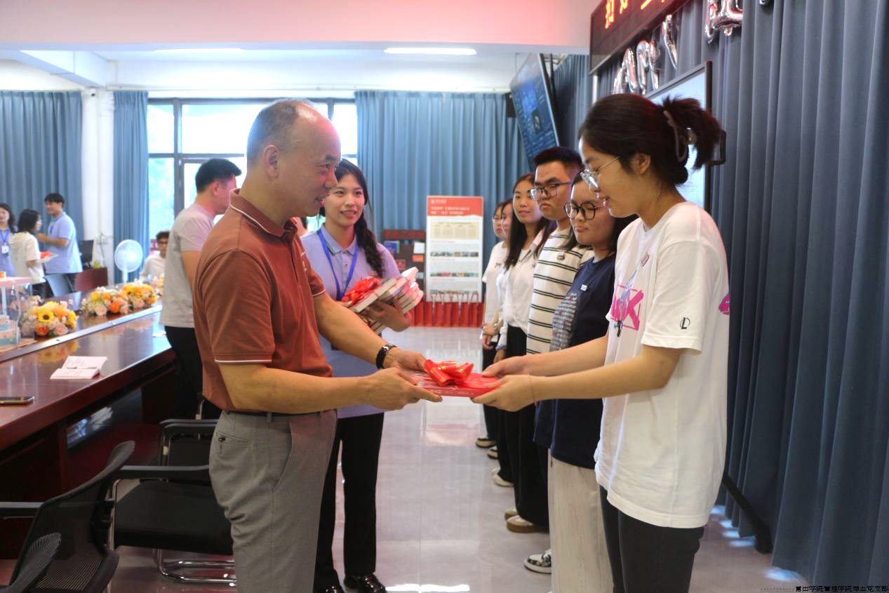 图片30.png 图片30.png