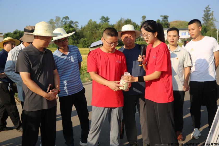 BEB89EF21E791192E06C72D3015_91A92359_10863.jpg BEB89EF21E791192E06C72D3015_91A92359_10863.jpg