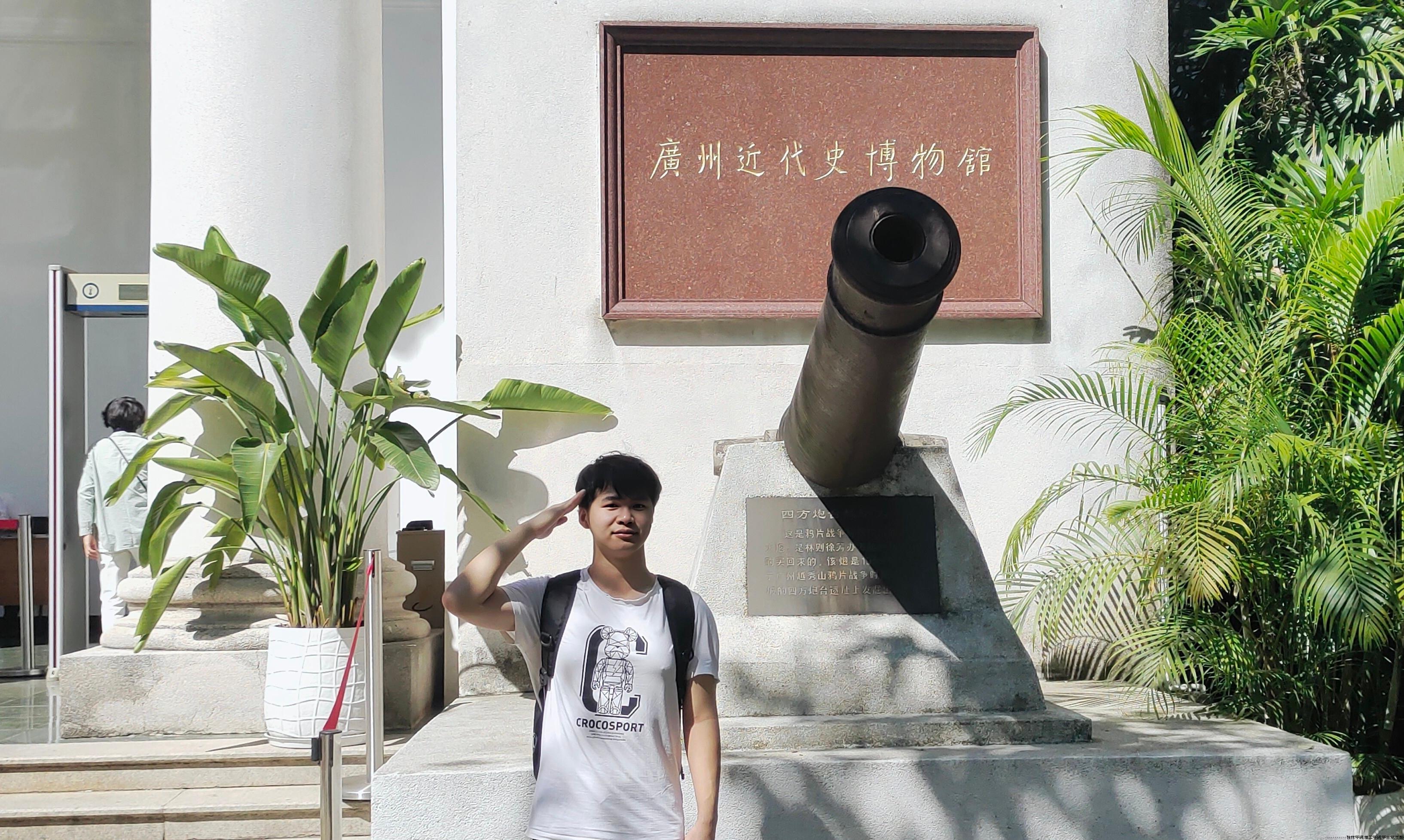 韦修旗.jpg 韦修旗.jpg