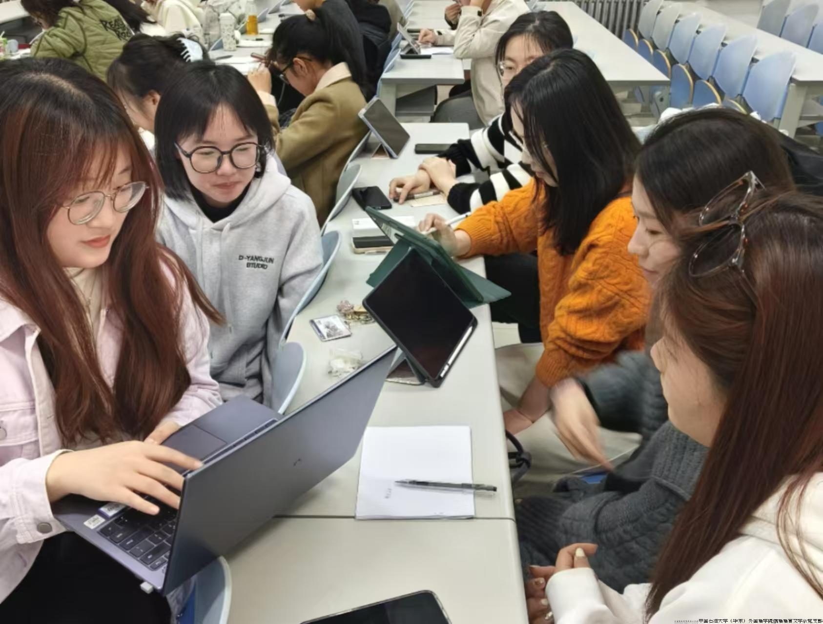 俄语系党支部各理论学习小组十月份集体学习 (3).jpg 俄语系党支部各理论学习小组十月份集体学习 (3).jpg