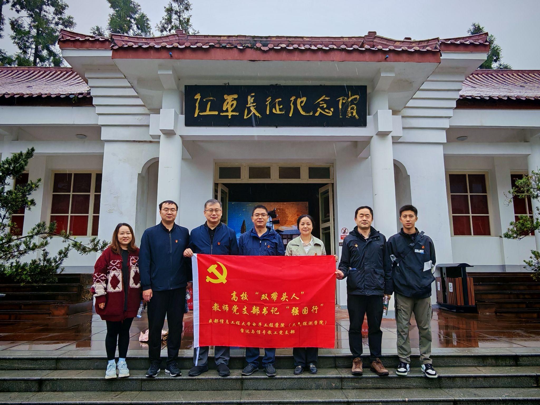 5901E805379380F5EAA38E85FA0_7A81F32C_6FF8E.jpg 5901E805379380F5EAA38E85FA0_7A81F32C_6FF8E.jpg