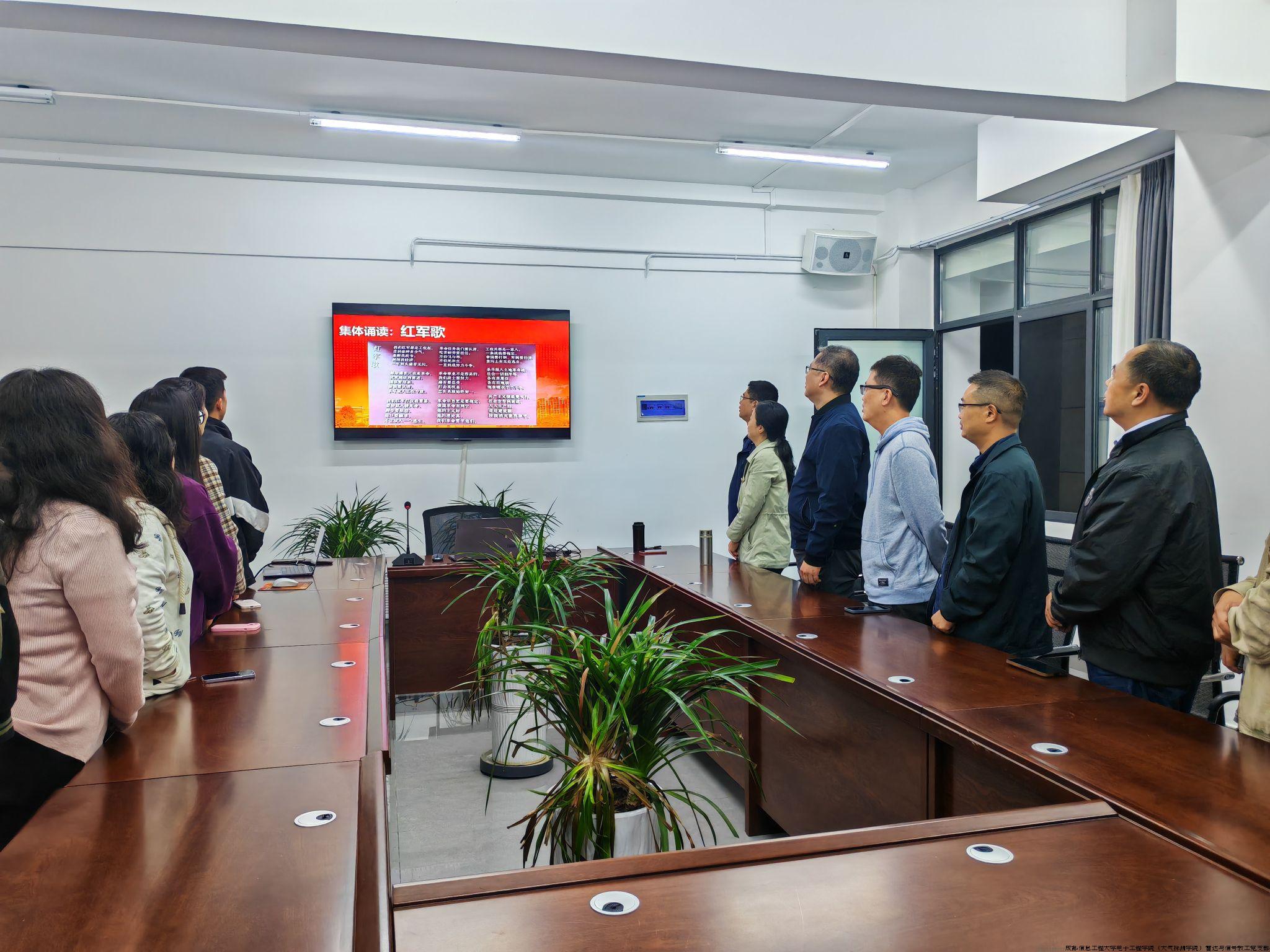 EEC6177C70EC0B12EBEF8093C5B_37135970_5F2E0.jpg EEC6177C70EC0B12EBEF8093C5B_37135970_5F2E0.jpg