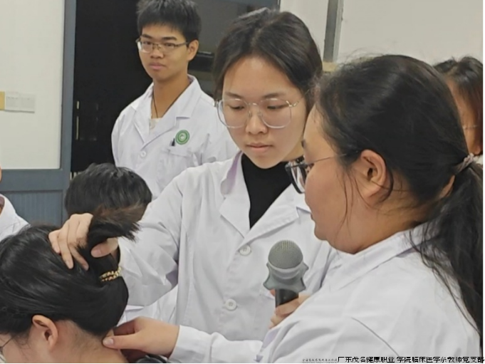 老师教学现场 老师教学现场